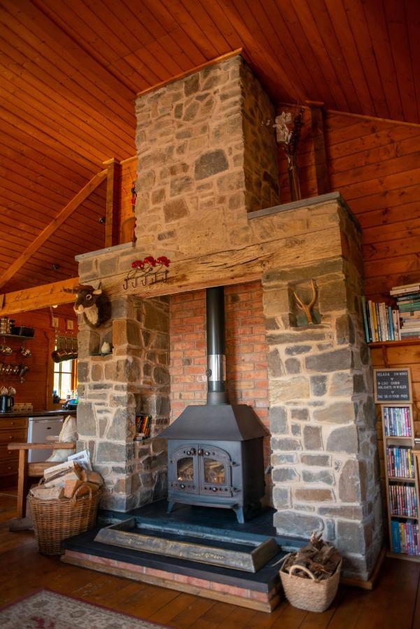 George Cabin - Log Cabin In Wales With Hot Tub Newtown  Exterior foto